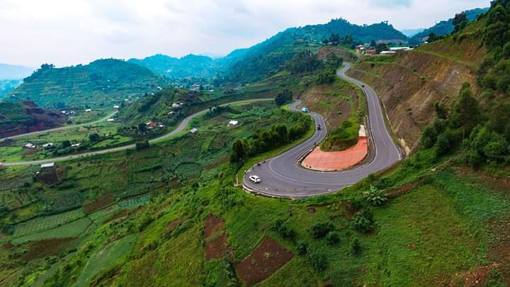 The winding Kabale–Kisoro road through green hills